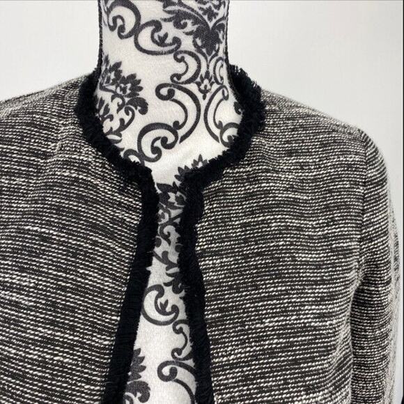 H&M black and white tweed blazer with fringe mixed media. size 2 - Picture 3 of 9